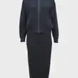 костюмы женское