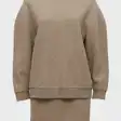 костюмы женское
