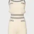 костюмы женское