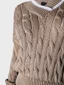 джемпер с V-образным вырезом