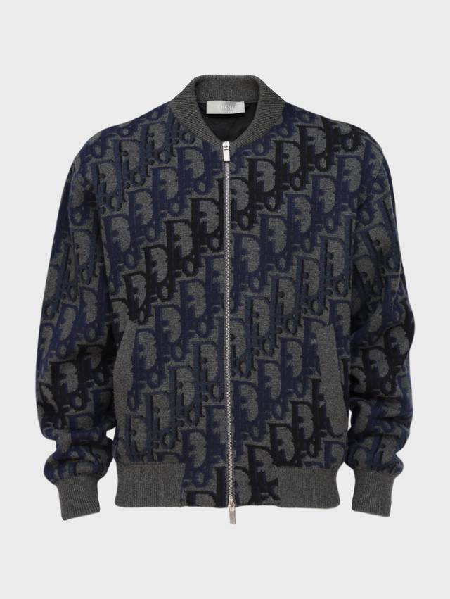 кофта на молнии