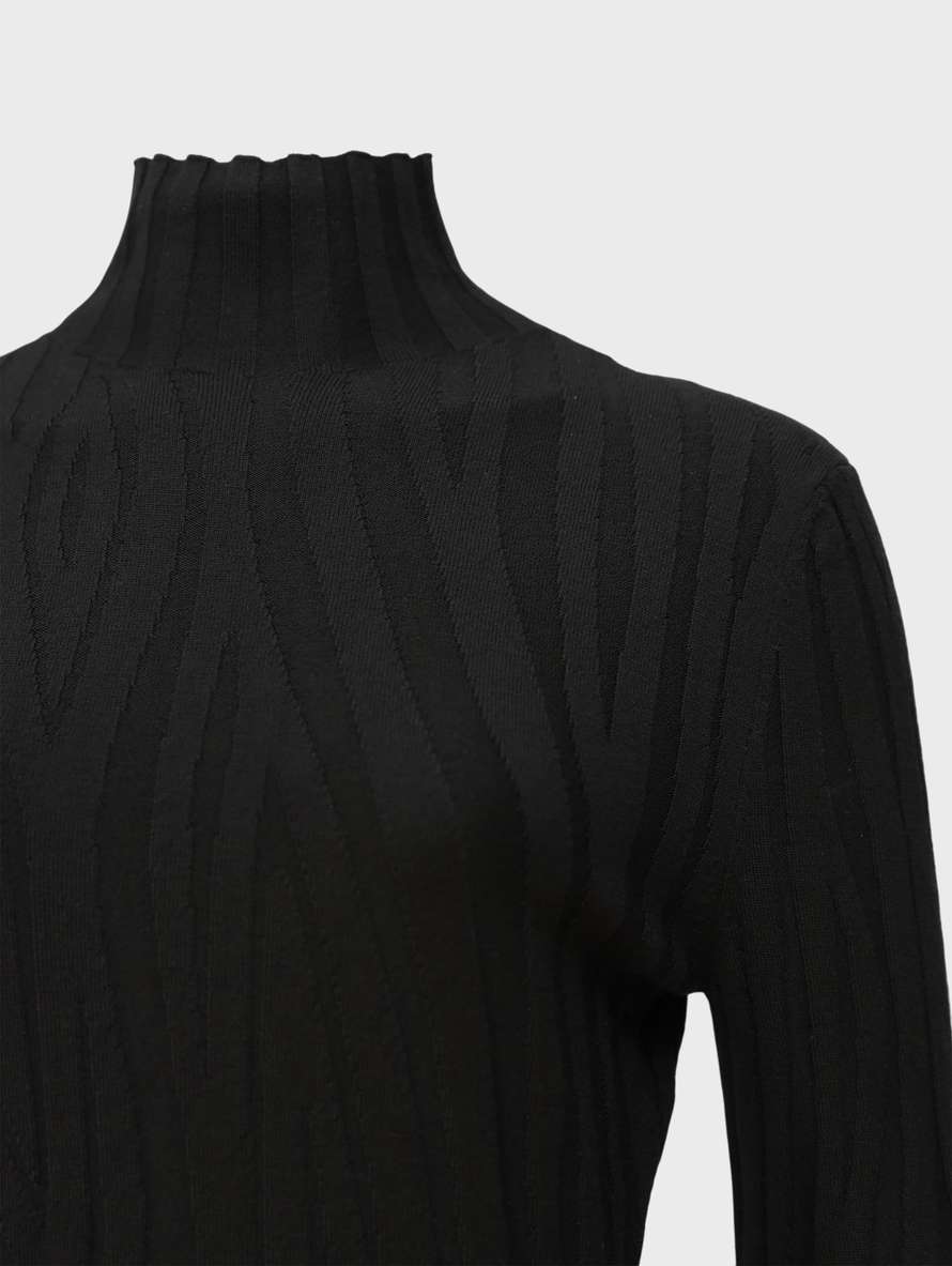 платье - фото 1